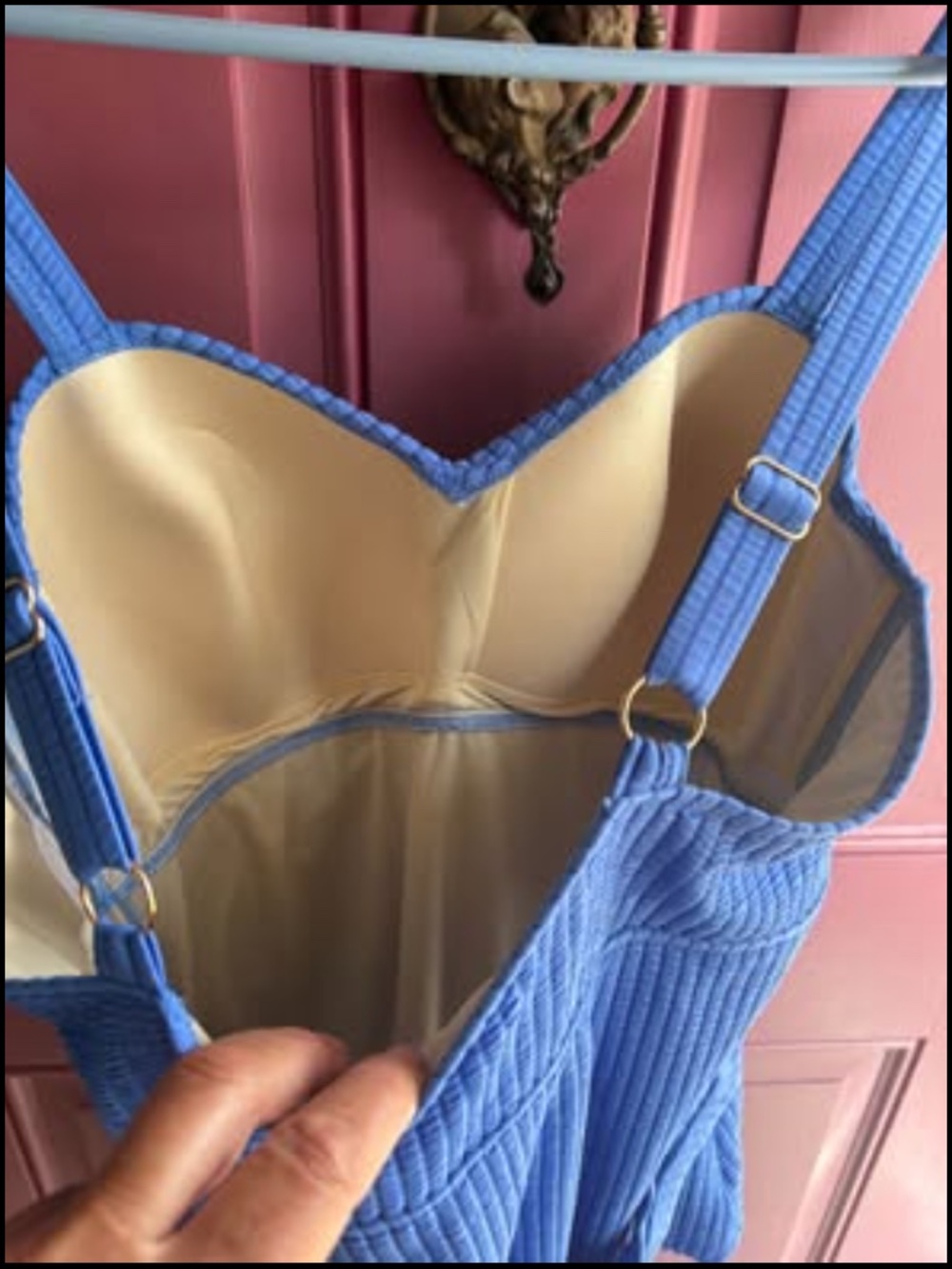 Swimsuit - Picture 3 of 4